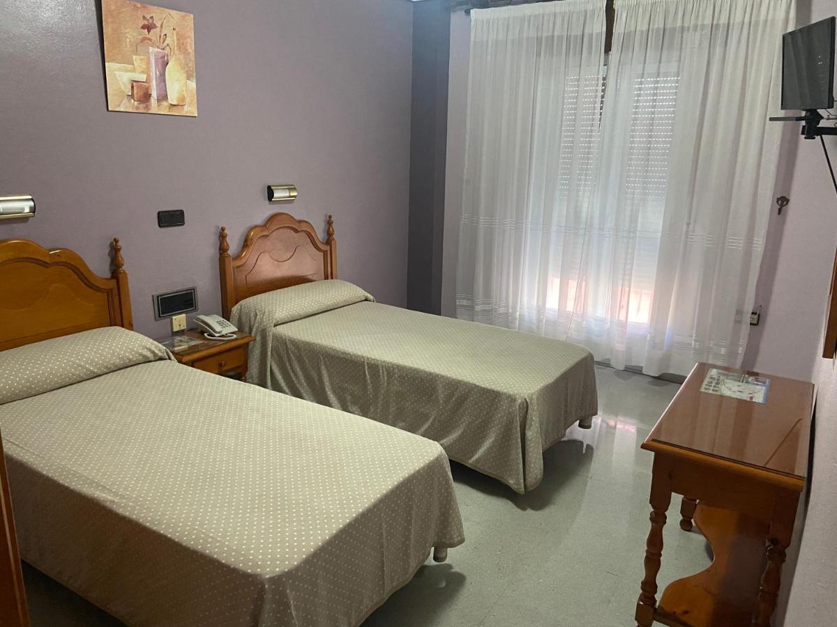 Hotel Lusitania, Centro Ciudad, Parking Privado ميريذا المظهر الخارجي الصورة