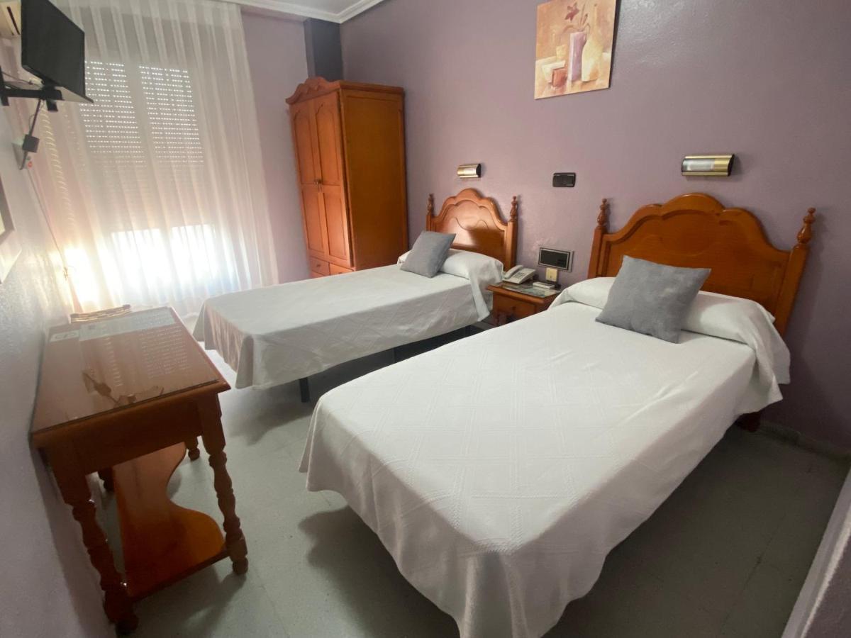Hotel Lusitania, Centro Ciudad, Parking Privado ميريذا المظهر الخارجي الصورة